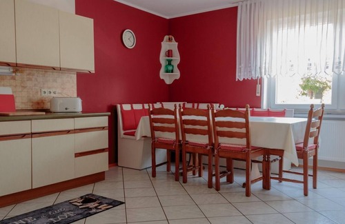 Irsch Apartamento | Holiday apartment Riesling - Weinstube holiday apartments Johann Benzschawel