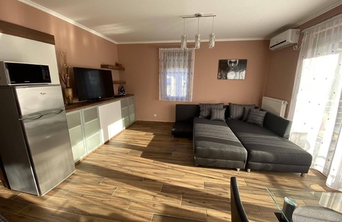 Siofok Aranypart Apartamento | Apartamento de vacaciones Siófok para 1 - 4 personas con 1 dormitorio - Casa adosada