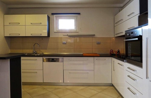 Srinjine Apartamento | Apartamento de vacaciones Srinjine para 1 - 8 personas con 3 dormitorios - Casa adosada
