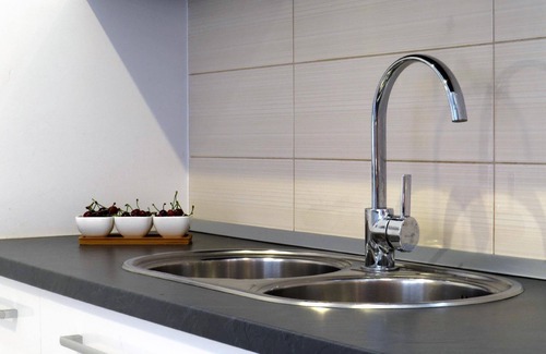 Srinjine Apartamento | Apartamento de vacaciones Srinjine para 1 - 8 personas con 3 dormitorios - Casa adosada