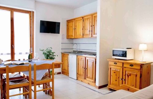 La Pietraia Apartamento | Holiday apartment with WLAN and air conditioning