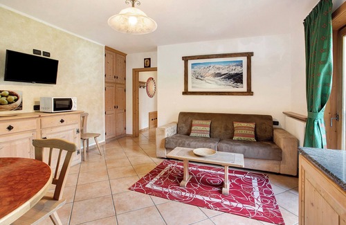Livigno Apartamento | Apartamento vacacional 'Ulivo Chalet Cambra' con vistas a la montaña y balcón privado