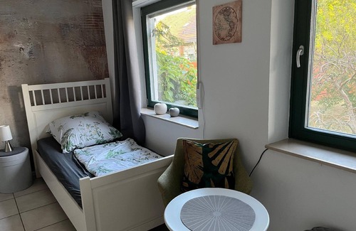 Reichensachsen Apartamento | Holiday apartment Wehretal for 1 - 6 persons with 2 bedrooms - Holiday apartment in one or multi-fam