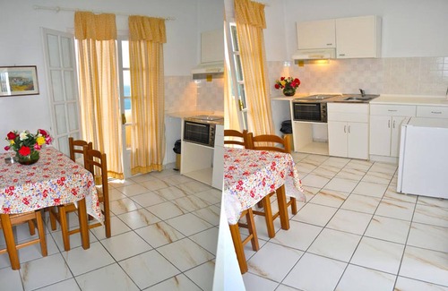 Agios Gordios Apartamento | Holiday Apartments With Pool Maria on Agios Gordios Beach