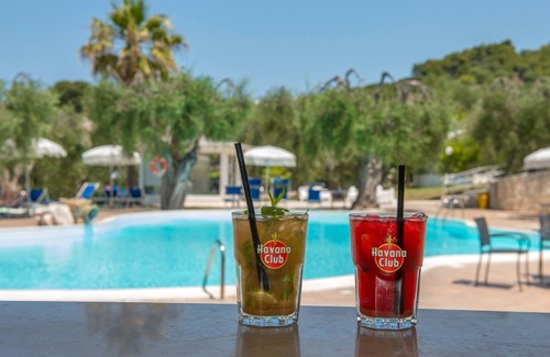 Peschici Condominio | Holiday complex with pool, 5 minutes from the beach, panoramic sea views