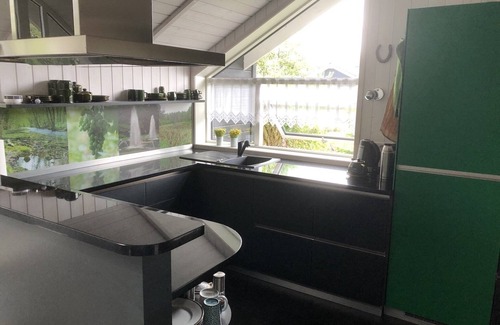 Zarrentin am Schaalsee Casa | Casa de vacaciones 'Ferienhaus Gartenblick Am Schaalsee' con terraza privada y jardín privado