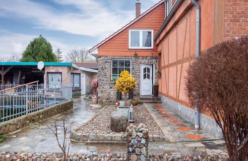 Kluetz Apartamento | Apartamento en una zona rural en Grundshagen con terraza