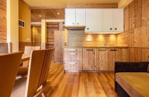 Cadipietra Apartamento | Piso de vacaciones 'Zimmerhofer Kristall' con instalaciones de bienestar en el Hotel Schwarzenstein