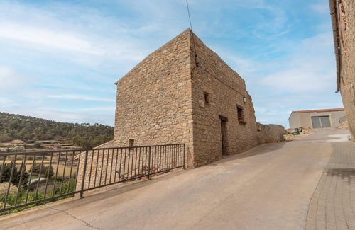 Els Omells De Na Gaia Casa | Casa de vacaciones 'Casanellas' con vistas a la montaña, jardín privado y Wi-Fi