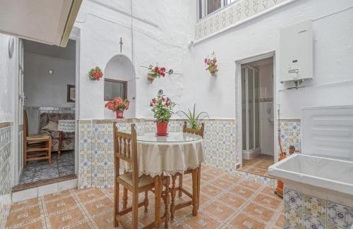 Villanueva de San Juan Casa | Holiday Home in Villanueva near El Terril Peak, cleaning included