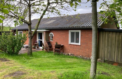 Emmelsbuell-Horsbuell Casa | Casa de vacaciones 'Nordfeddersbüll' con jardín comunitario y Wi-Fi