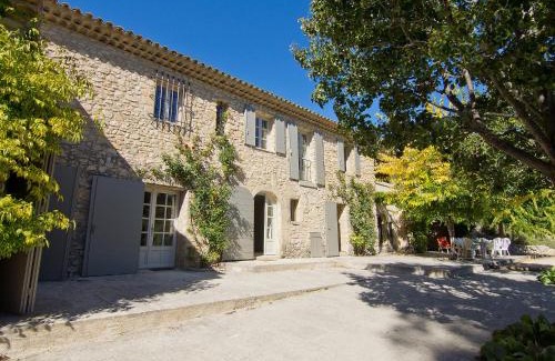 Grambois Casa | Holiday Home Domaine de Piegros by Interhome