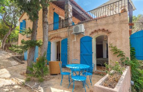 Le Rayol Casa | Holiday Home Villa G by Interhome