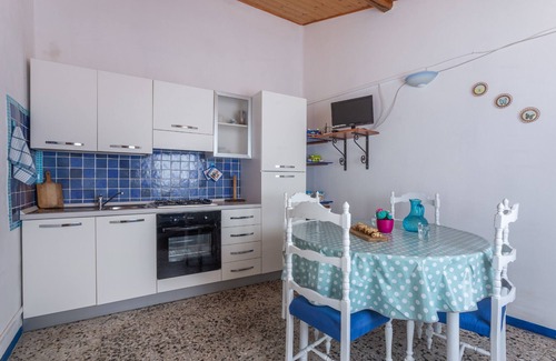 Scano di Montiferro Casa | Casa de vacaciones 'La Casetta - Mar y Montaña' con vistas a la montaña, balcón y Wi-Fi