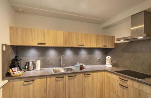 Sint Maartensvlotbrug Casa | Holiday Home in North Holland near Beach