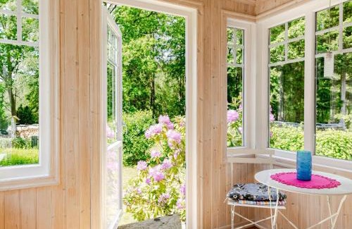 Olofstrom Casa | Holiday Home Åkekvarn Snärjet by Interhome