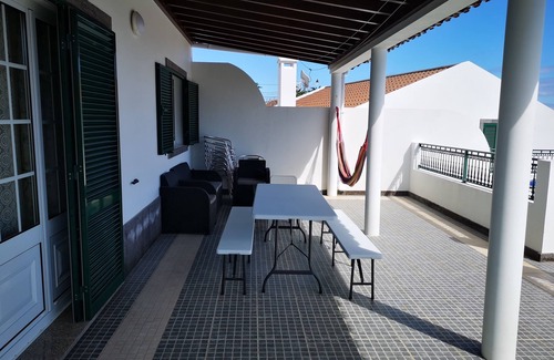 Ribeira Cha Casa | ¡Casa de vacaciones a 2 minutos de la playa y cerca de las principales atracciones turísticas!