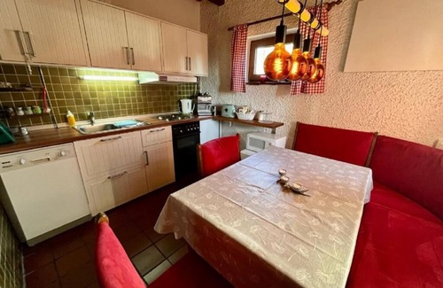 Kattersdorf Casa | Holiday home 98 in the forest holiday village I 3 bedrooms I campfire site