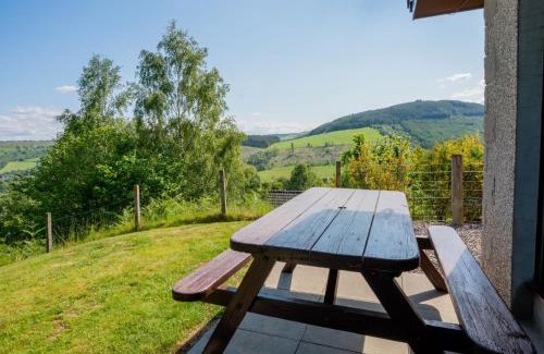 East Lewiston Casa | Holiday Home Achmony Number 10 by Interhome
