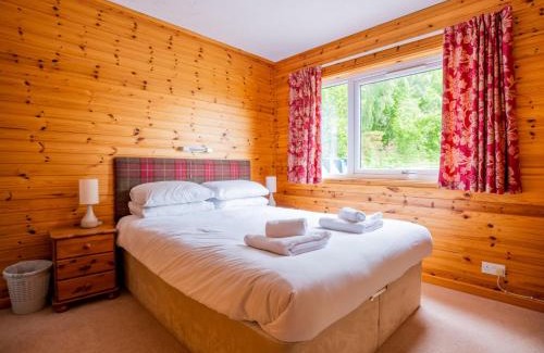 East Lewiston Casa | Holiday Home Achmony Number 7 by Interhome