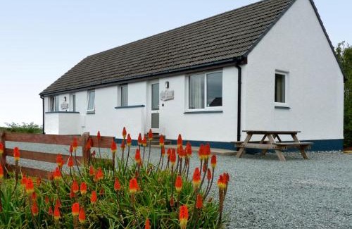 Staffin Casa | Holiday Home Alan's House by Interhome