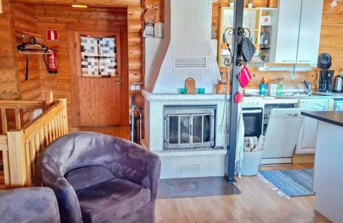 Kehys-Kainuu Casa | Holiday Home Alppi 7a paritalo by Interhome