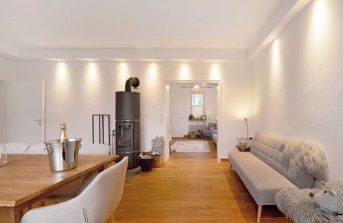 Borfink Casa | Casa de vacaciones 'Alte Revierförsterei' con terraza privada, jardín privado y Wi-Fi