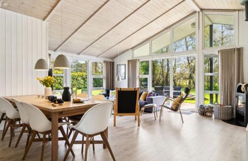 Udsholt Casa | Holiday Home Amiira - 500m from the sea by Interhome