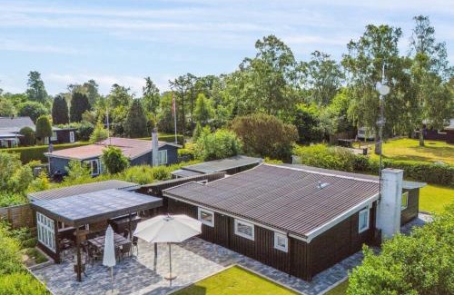 Grena Strand Casa | Holiday Home Antonie - 700m from the sea by Interhome