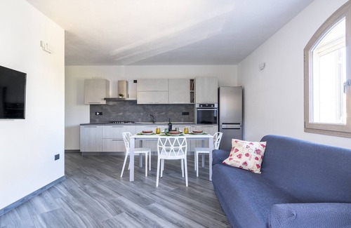 Bari Sardo Casa | Casa de vacaciones Appartamento LaTorre con balcón, terraza y jardín compartido