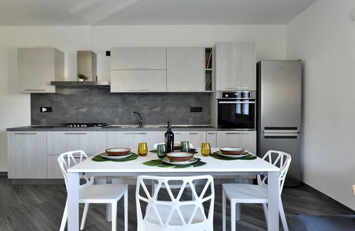 Bari Sardo Casa | Casa de vacaciones Appartamento LaTorre con balcón, terraza y jardín compartido