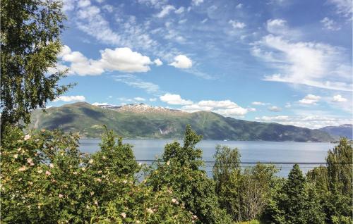 Balestrand Casa | Holiday Home Balestrand Stokkabø