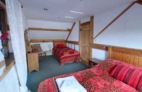 Rhayader Casa | Holiday Home Barnaby