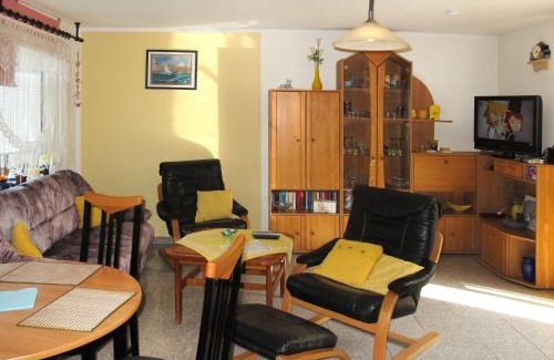 Hohen Wieschendorf Casa | Holiday Home Bella by Interhome
