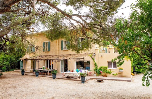 Carpentras Casa | Casa de vacaciones 'Beau Domaine 45 Couchages' con piscina privada, terraza privada y Wi-Fi