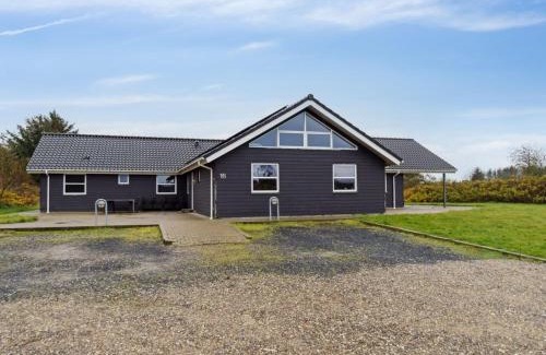 Nr. Lyngby Strand Casa | Holiday Home Berenika - 500m from the sea by Interhome