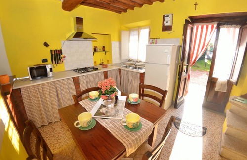 Lucca Casa | Casa de vacaciones en Mutigliano con 3 habitaciones, capacidad 6