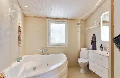 Nørre Lyngby Casa | Holiday Home Blia - 575m from the sea by Interhome
