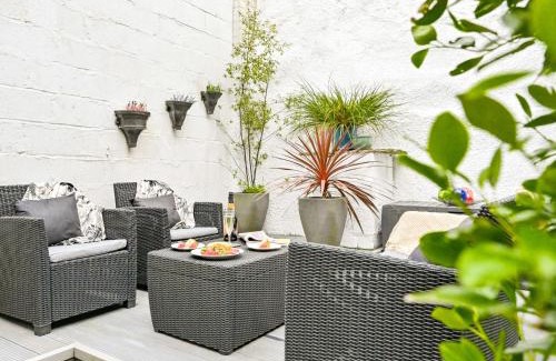 Mevagissey Casa | Holiday Home Blue Crab Cottage by Interhome