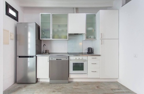 Puerto Maritimo Casa | Holiday Home 'Bluehouse Portixol' with Private Terrace, Wi-Fi and Air Conditioning
