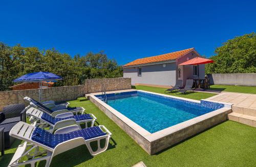 Linardici Casa | Holiday Home Boro