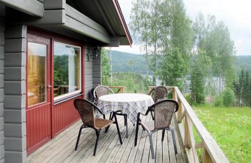 Grasmark Casa | Holiday Home Borrsjön by Interhome