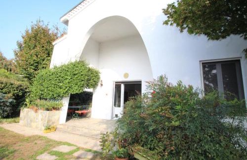 Lisanza Casa | Holiday Home Bruna by Interhome