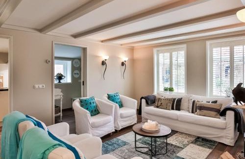 Paesens-Moddergat Casa | Holiday home by the Wadden Sea