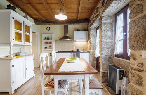 A Caniza Casa | Casa de vacaciones 'C Vilamide' con vistas a la montaña, terraza privada y Wi-Fi