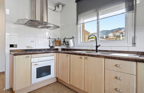 Alcanar Casa | Casa de vacaciones 'Ca La Núria' con piscina privada, Wi-Fi y aire acondicionado