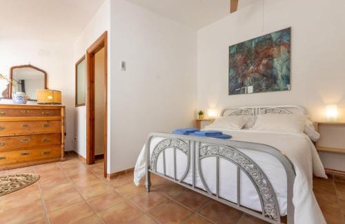 Roda de Bara Casa | Holiday Home Cal Juan by Interhome