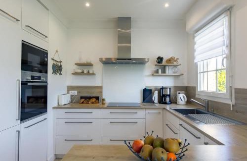 Plouescat Casa | Holiday Home Cam Louis by Interhome