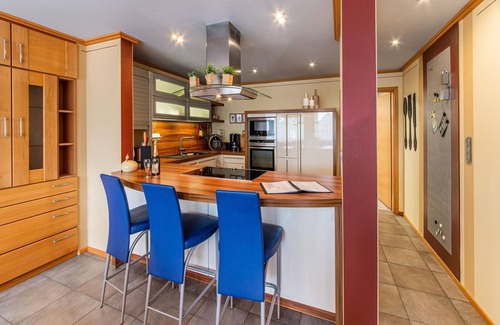Buellingen Casa | Casa de vacaciones 'CAMILLO' en Büllingen con barbacoa
