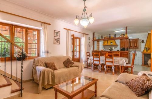 Felanitx Casa | Holiday Home Can Caubo by Interhome